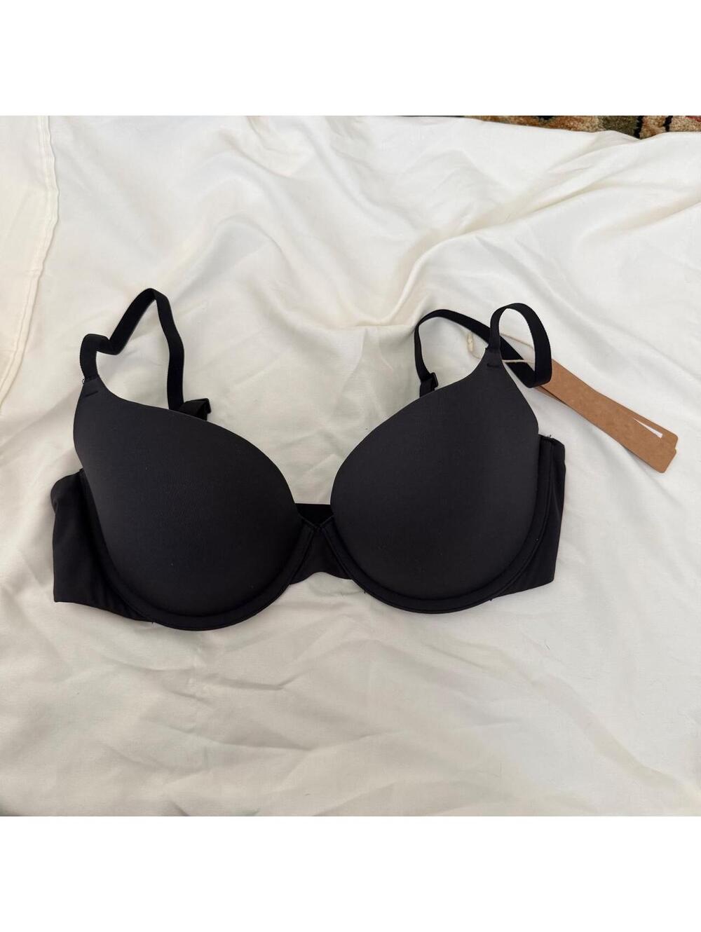 Skims fits everybody push up Demi bra